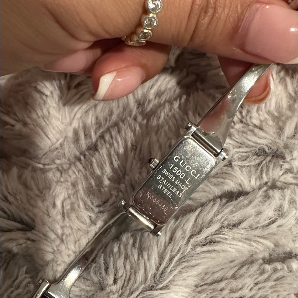 🎀Gucci watch pink🩷gucci watch silver gucci watch slim vintage bracelet watch - Picture 14 of 17